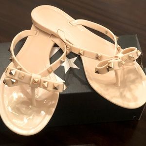 Pink Studded Jelly Sandals